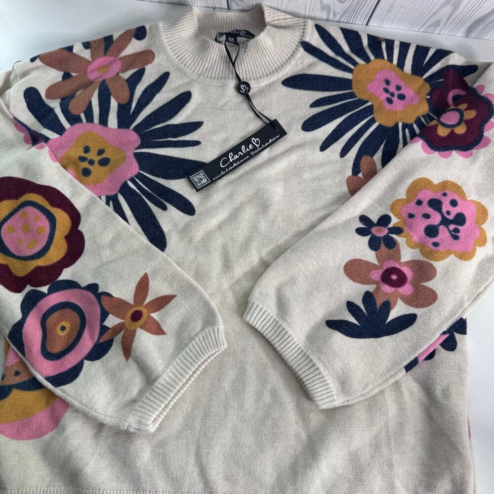 CHARLIE B Size L - 100% Cotton Tan Embroidered Floral Knit Sweater flaw